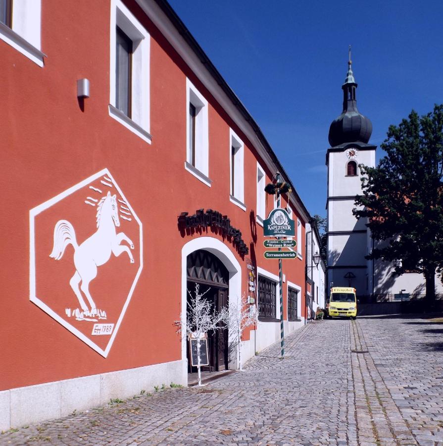 Hotel Weisses Ross Konnersreuth Kültér fotó