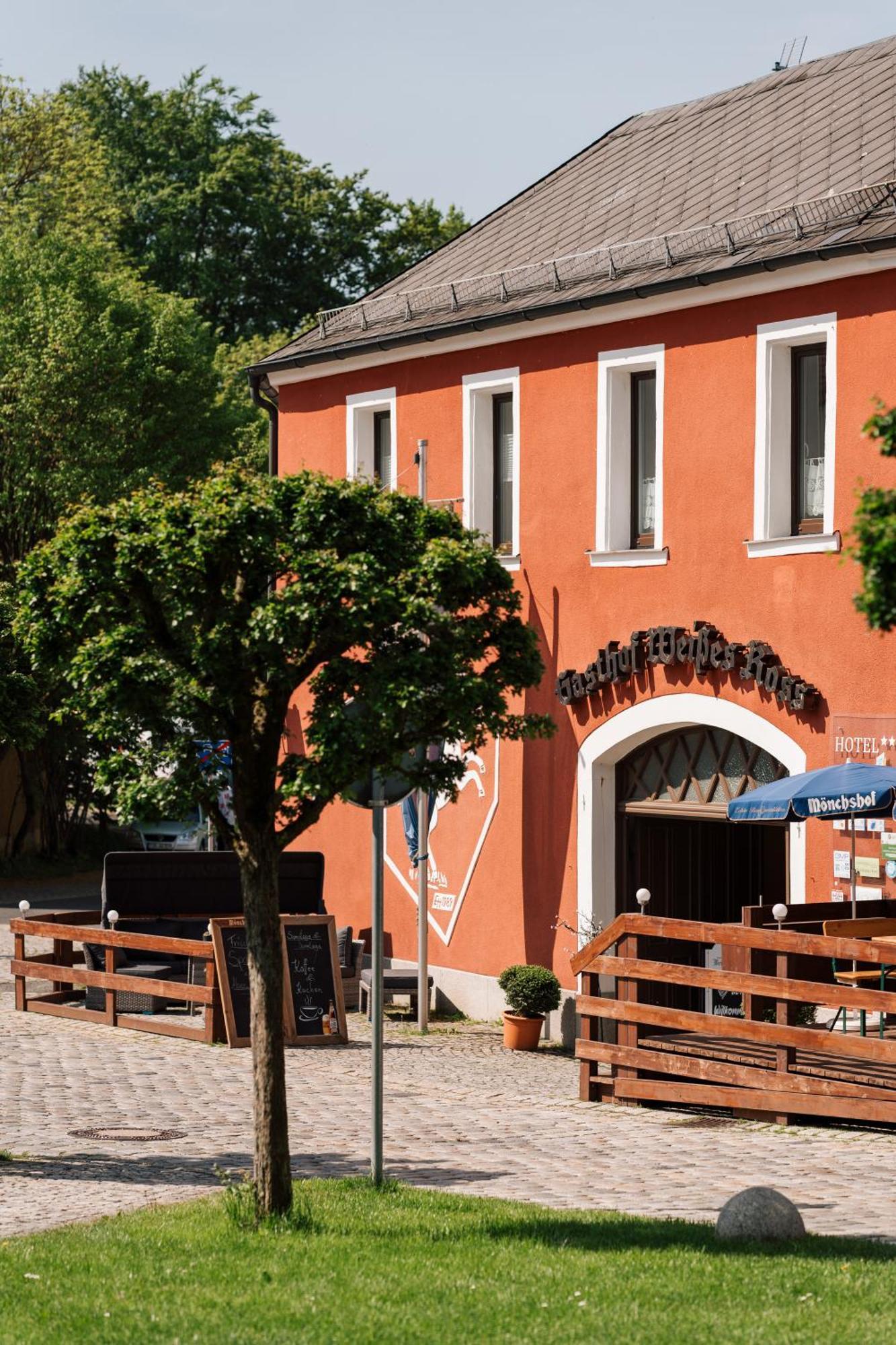 Hotel Weisses Ross Konnersreuth Kültér fotó